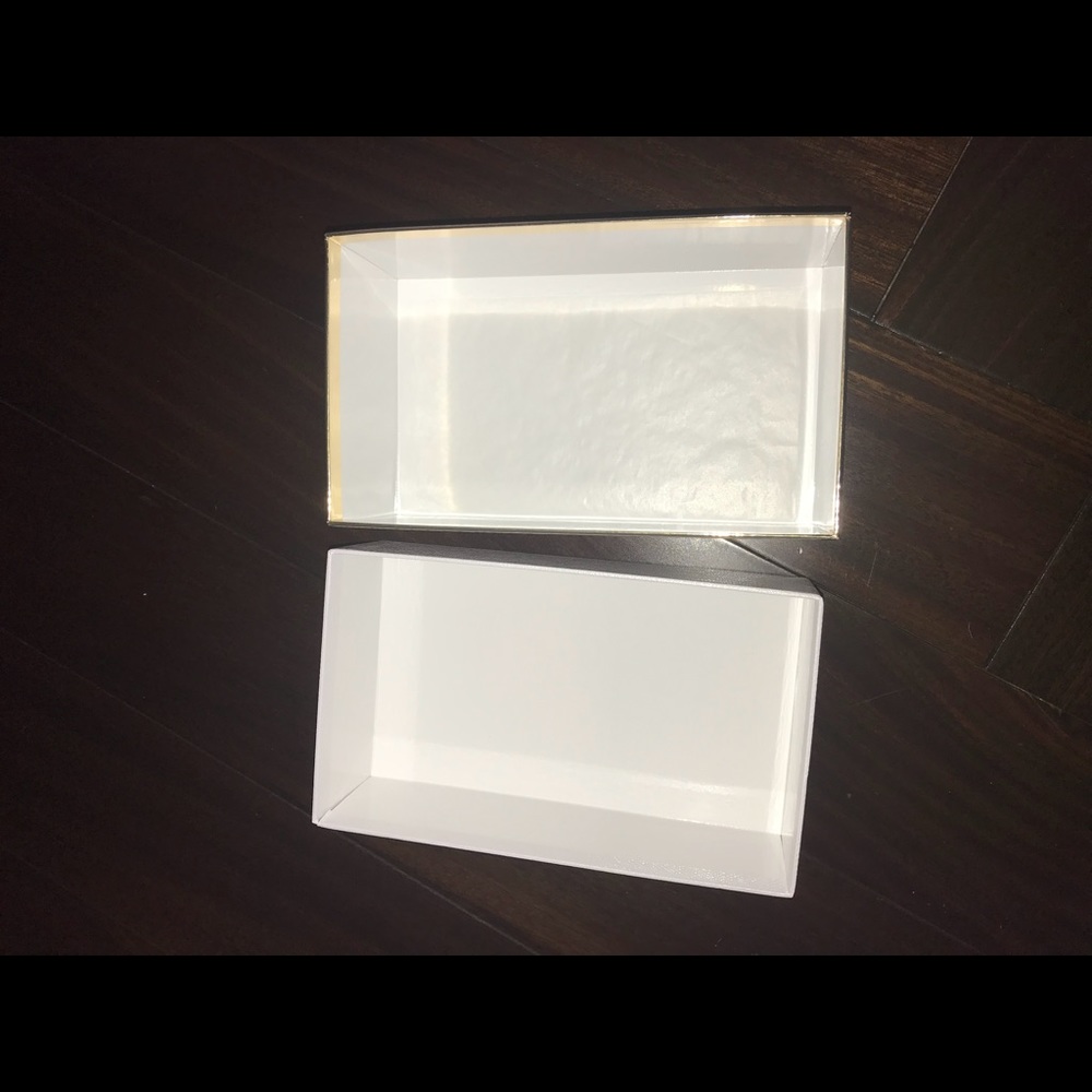 Givenchy Box - Picture 4 of 7